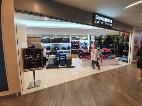 samsonite changi city point.